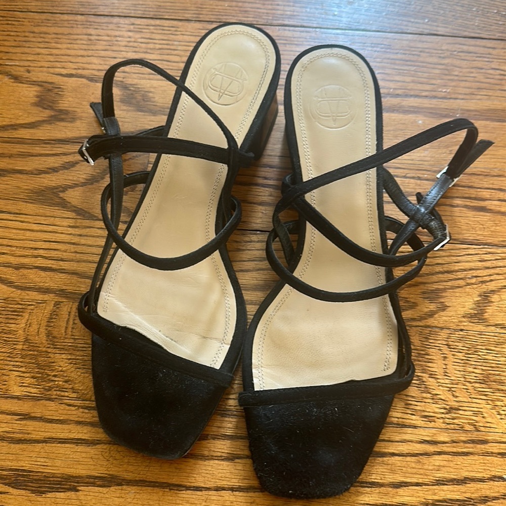 Massimo Dutti black strappy sandals
